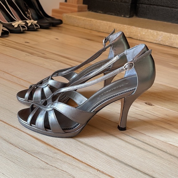 A. Marinelli Pewter Silver Strappy Heels Sz 7.5 - Picture 3 of 14